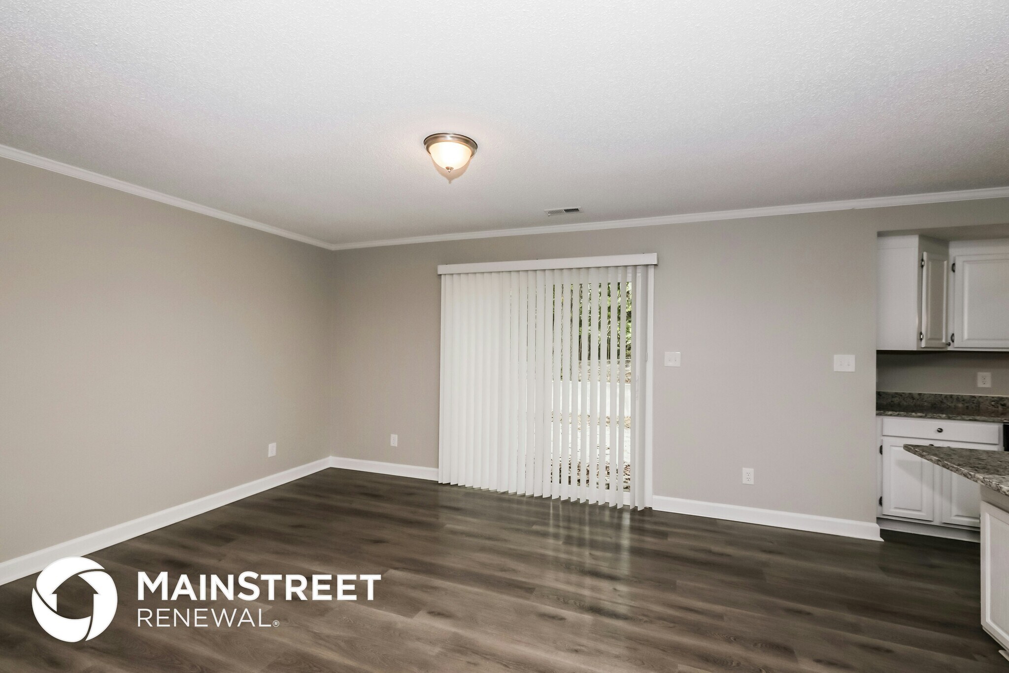 Building Photo - 5312 River Falls Dr