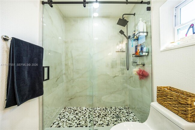 Building Photo - 10050 SW 171st St