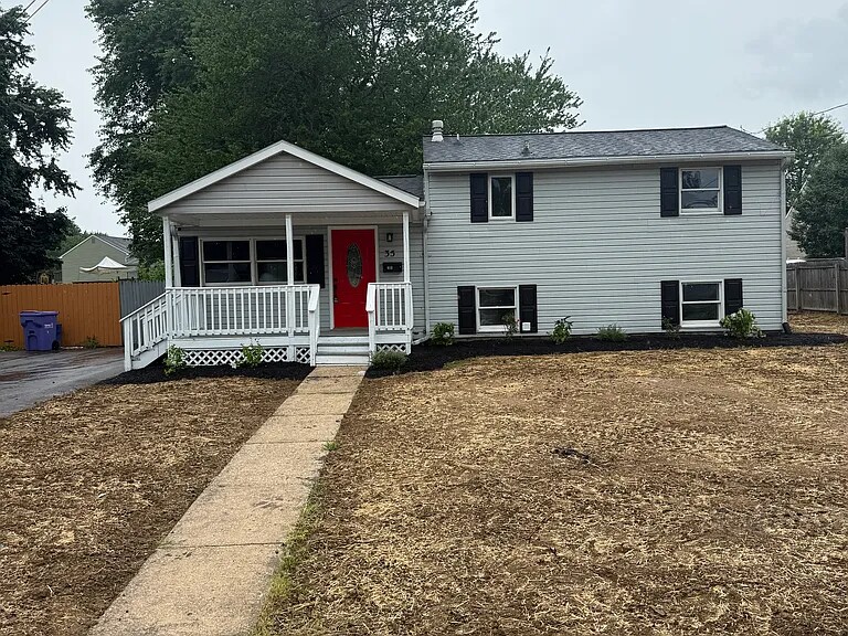 Building Photo - 35 Chestnut Dr
