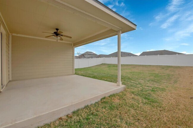 Building Photo - 18321 Cumberland Gap St