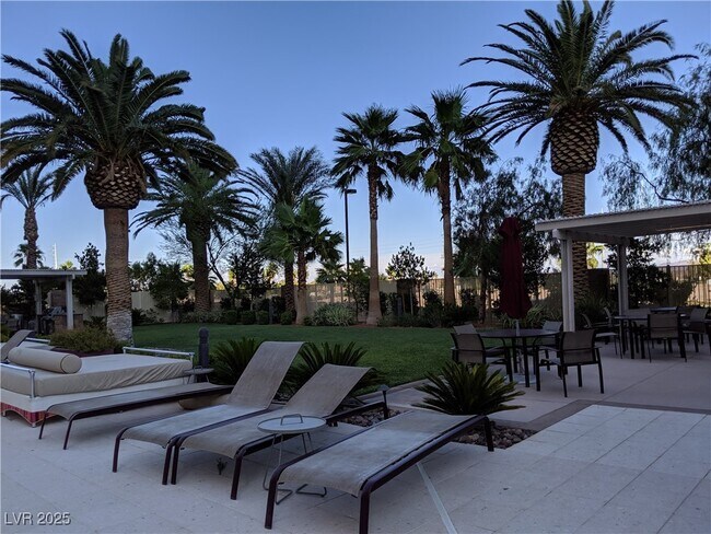 Building Photo - 8255 S Las Vegas Blvd