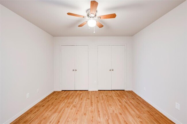 Building Photo - 8110 Willet Trail