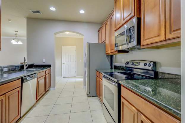 Building Photo - 20109 Indian Rosewood Dr