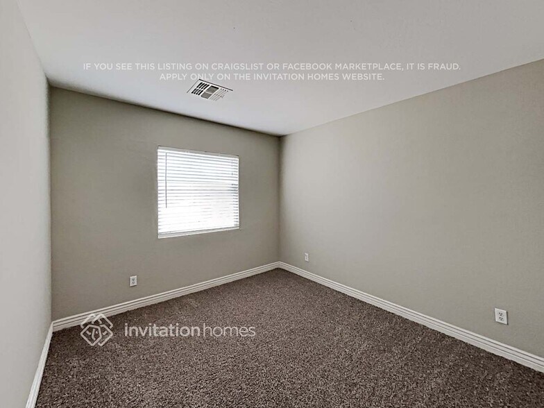Building Photo - 4110 E Sierrita Rd