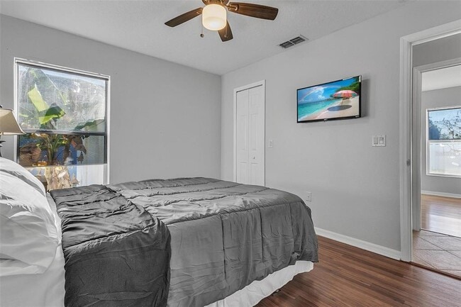 Building Photo - 4 La Mancha Dr