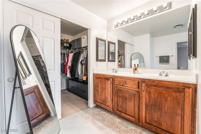 Building Photo - 10516 West Table Lands Court