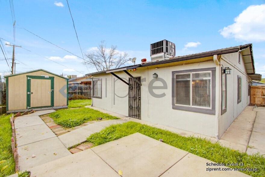 Building Photo - 160 Arcade Blvd