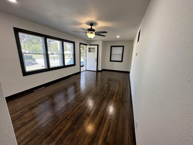 Building Photo - 6254 Independence St