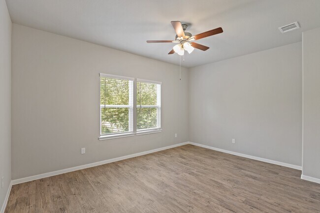 Building Photo - 13517 Axel Ln