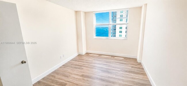 Building Photo - 770 Claughton Island Dr
