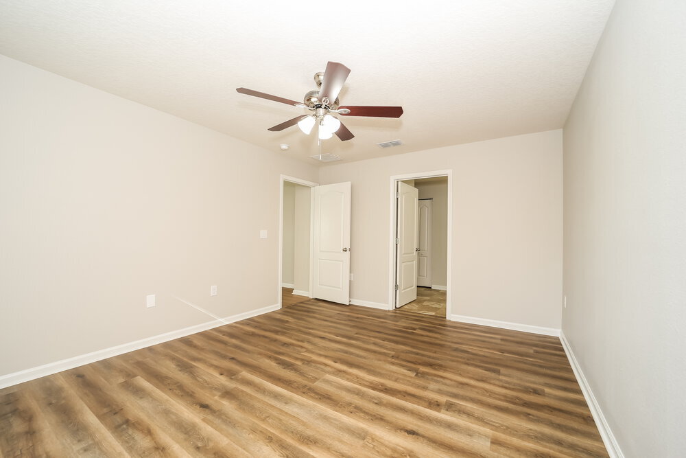 Building Photo - 45014 Ingleham Cir