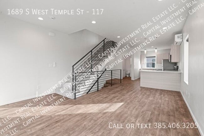 Building Photo - 1689 S W Temple St