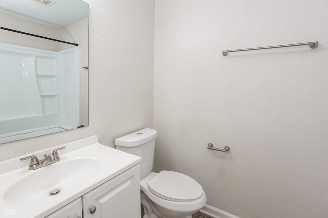 Building Photo - 2079 Meadowlark Ln