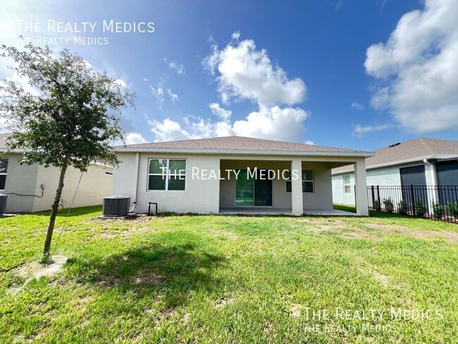 Building Photo - 8053 Penrose Pl