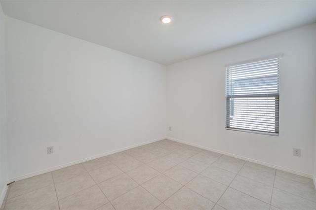 Building Photo - 3153 Harper St