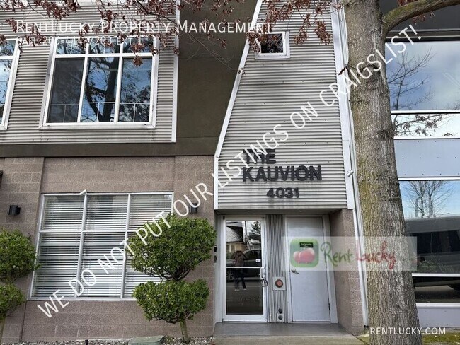 Building Photo - 4031 Aurora Ave N