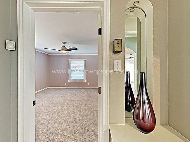 Building Photo - 2137 Barberry Dr