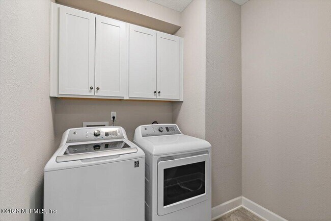 Building Photo - 192 Vista Lake Cir