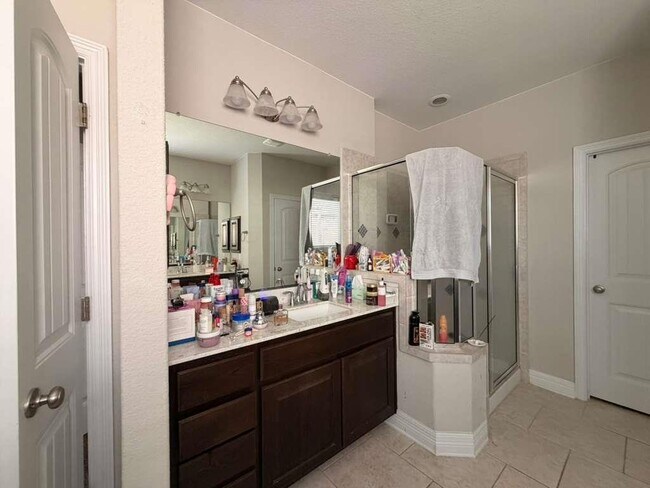 Building Photo - 3608 Lunet Ring Way