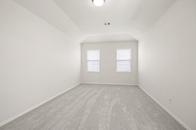 Building Photo - 15114 Cave Creek Dr