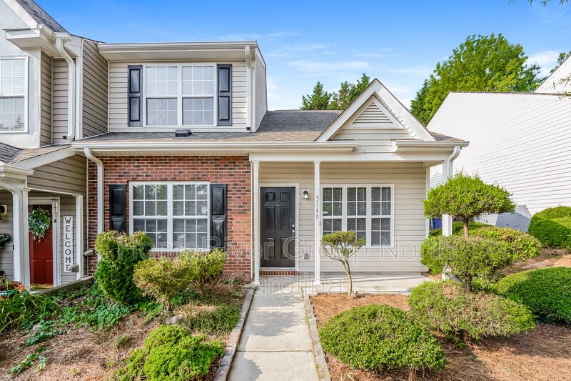 Primary Photo - 3140 Kensington Pl