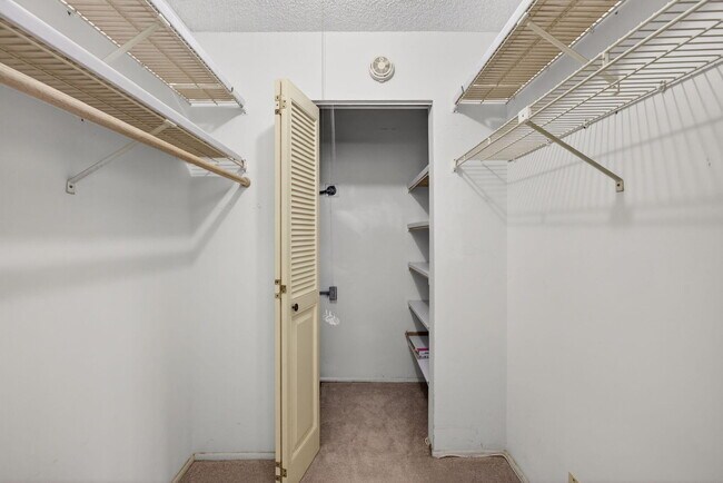 Building Photo - 12416 FL A1AAlt