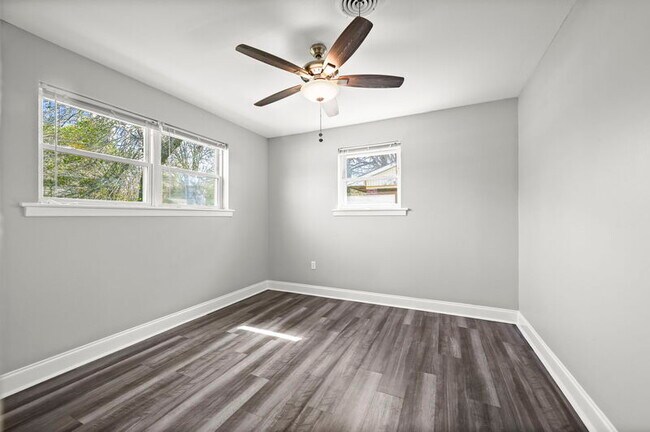 Building Photo - 8120 N Essen Heights Ct