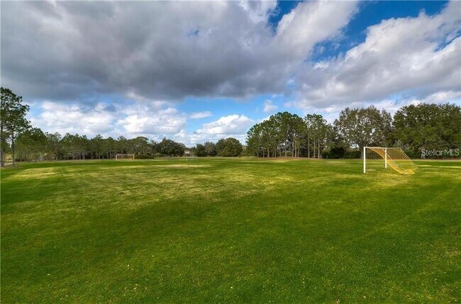 Building Photo - 9481 Highland Oak Dr
