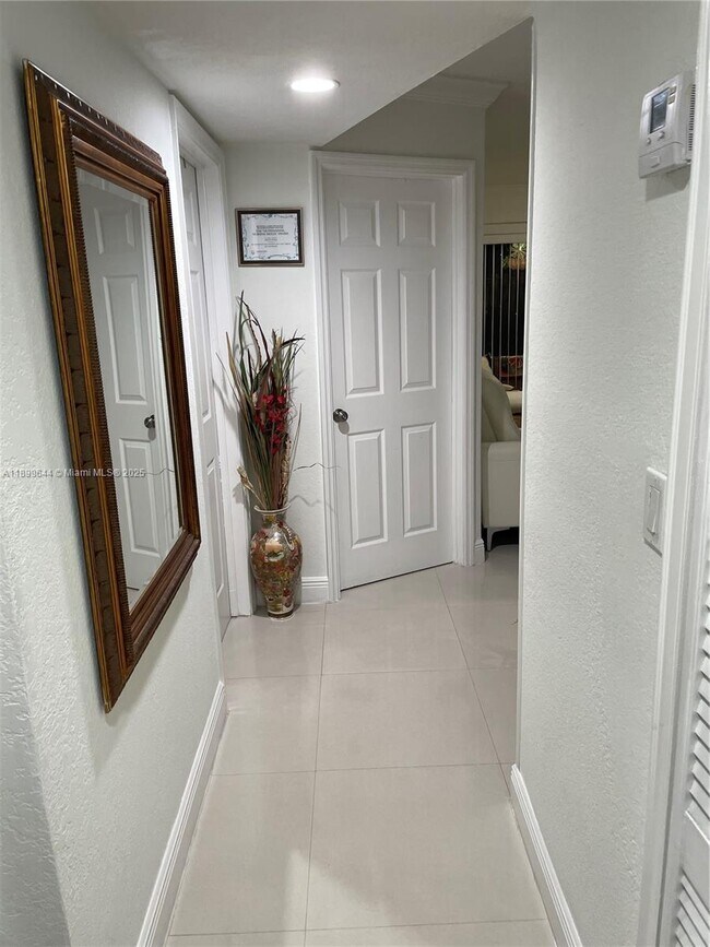 Building Photo - 7701 SW 88th St