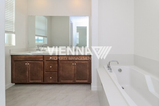 Building Photo - 4657 Snapdragon Wy