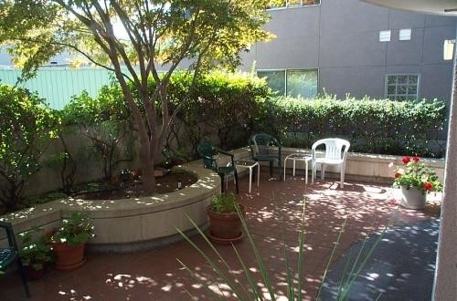 Building Photo - 1 bedroom in Seattle WA 98121