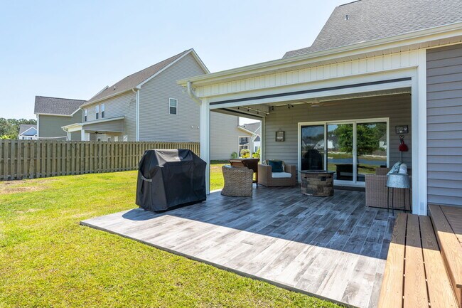 Building Photo - 107 E Barred Owl Dr