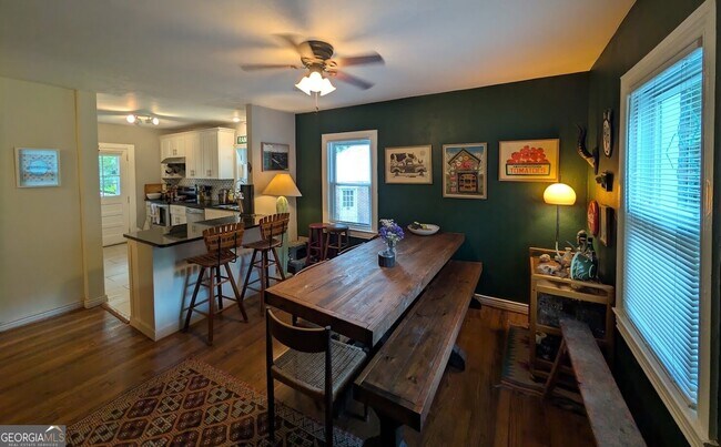 Building Photo - 626 Gordon Cir