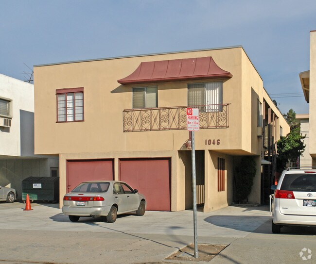 Building Photo - 1046 S Wooster St