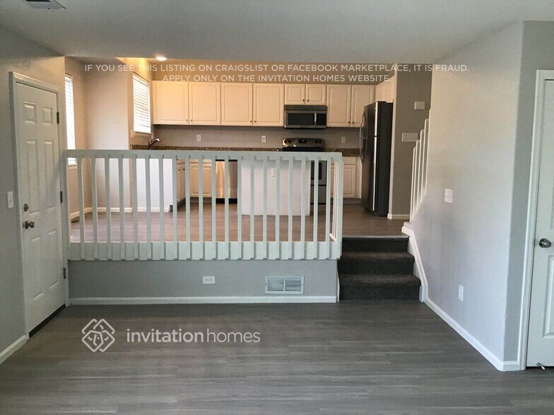 Building Photo - 3801 Morning Glory Dr