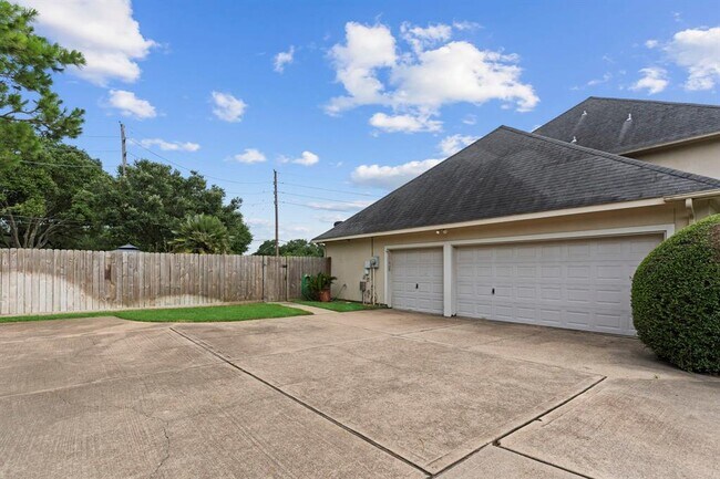 Building Photo - 22503 Wolfs Meadow Ln
