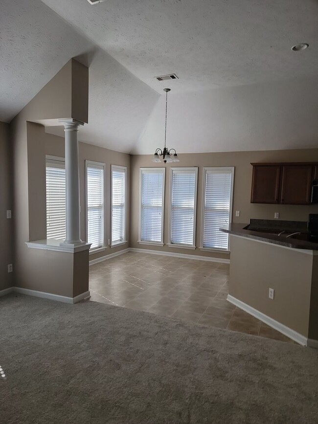 Building Photo - Highland Ridge in Prattville