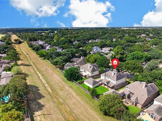 Building Photo - 1719 Cantigny Ln