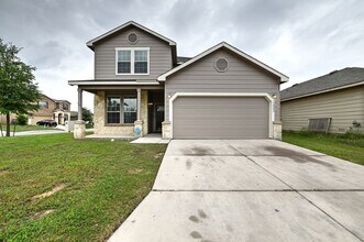 Building Photo - 5 bed | 3 bath | Corner lot | Fully remode...