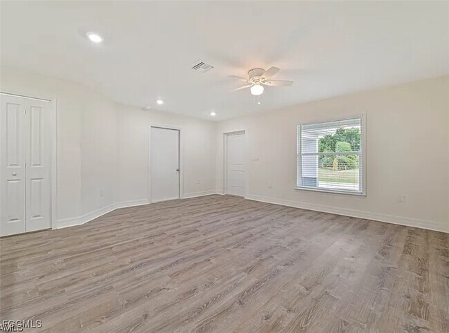 Building Photo - 4414 28th St SW