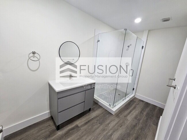 Building Photo - 1730 Acapulco Dr