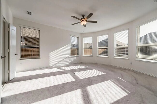 Building Photo - 1726 Cherub Cheer Row