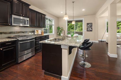 Building Photo - READY NOW, NEW PRICE! Spacious Spirit Ridg...