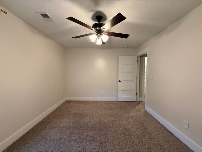 Building Photo - Spacious 4BR/3.5BATH home in the Wrights Farm neighborhood of Grovetown, GA - Available now!!