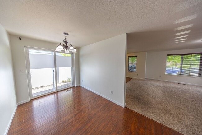 Building Photo - Three bedroom home one block from Battle Ground Village. - With AC