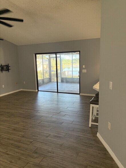 Building Photo - 2235 W Springlake Dr