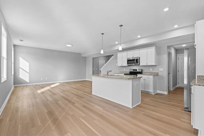 Building Photo - 120 Lambert Fld