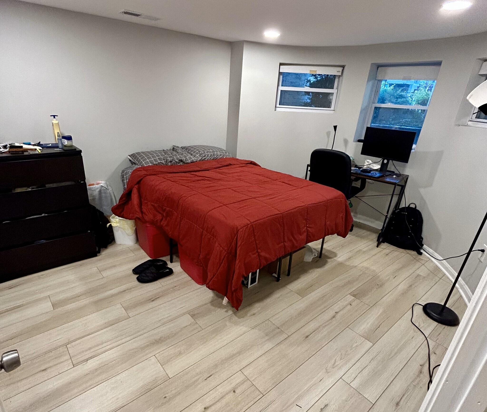 Building Photo - 2010 1st St NW