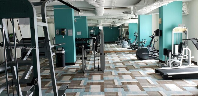 Building Photo - 140 S Dixie Hwy