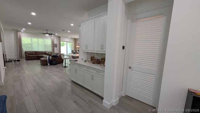 Building Photo - 5011 Beland Dr